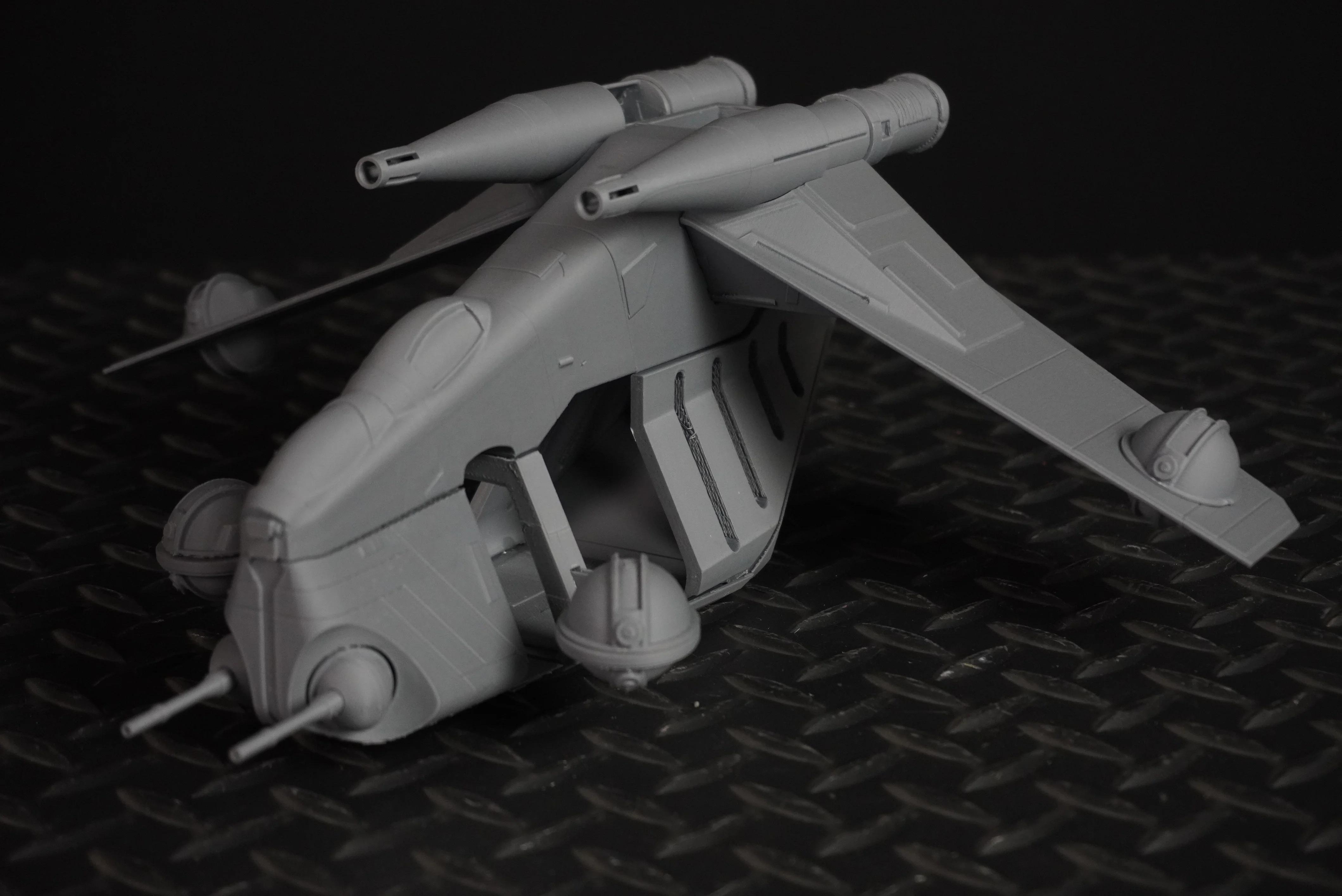 1:48 Scale LAAT Gunship - DIY - Image 3