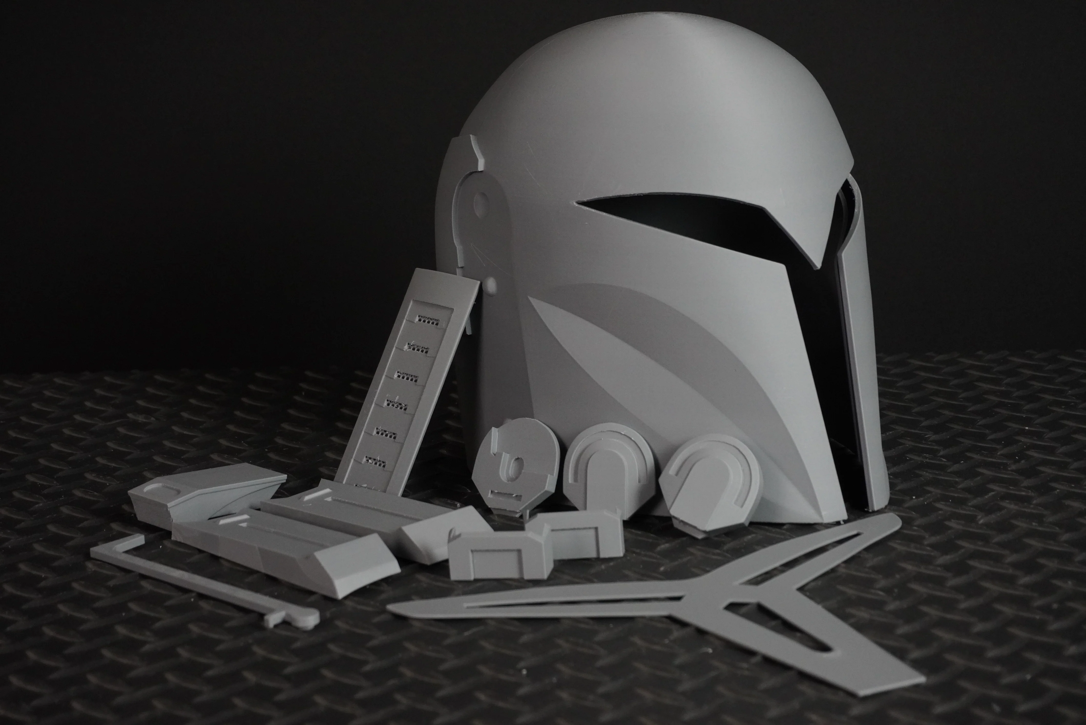 Bo Katan Helmet - DIY - Image 4